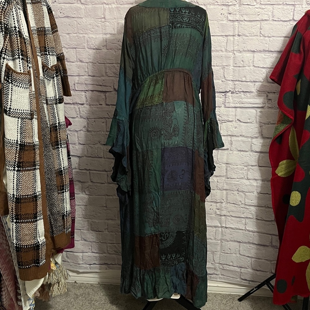 0906. Patchwork Multicolor Long Kimono - Picture 3 of 9